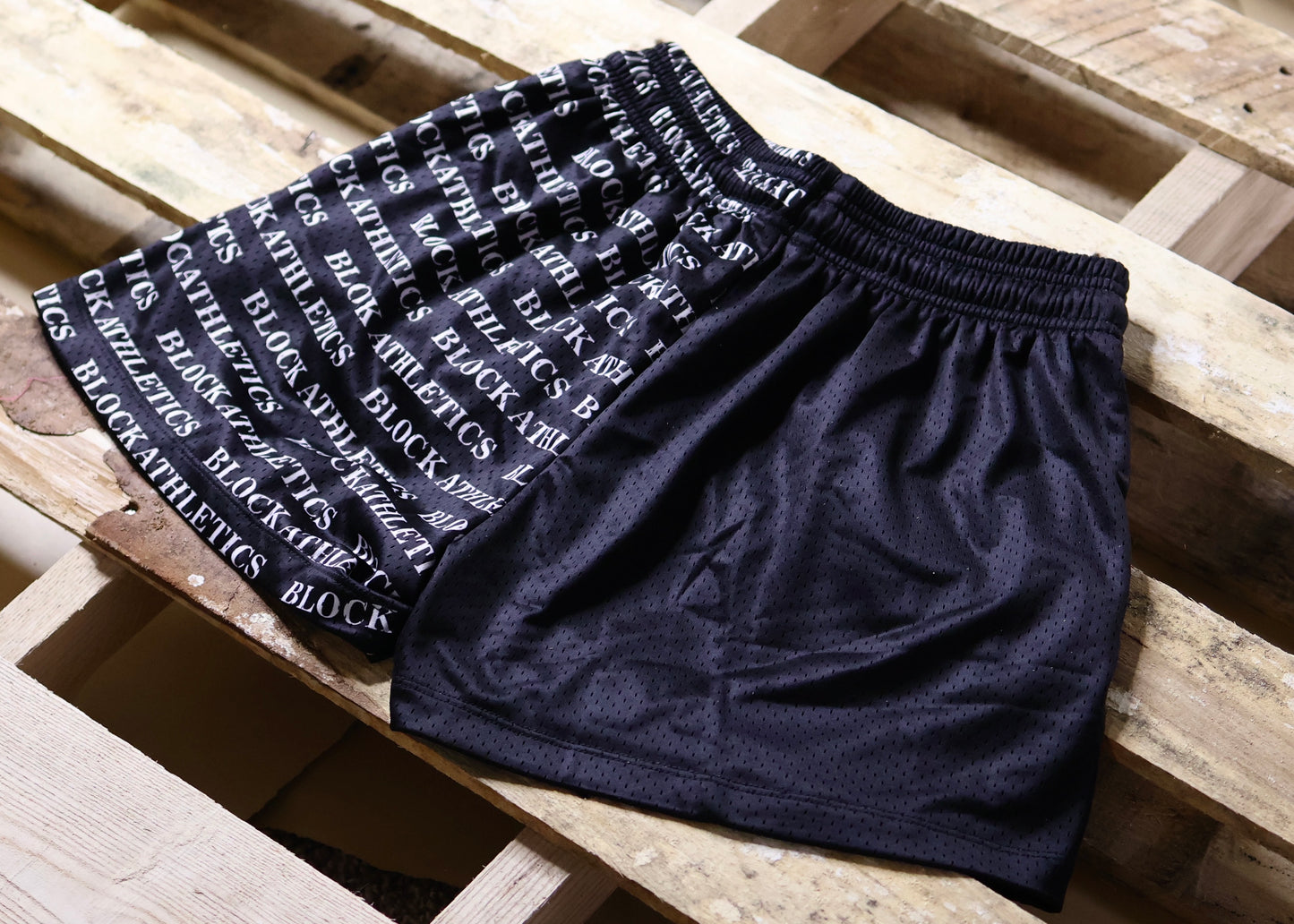 Women's 3 Inch Mesh Block Shorts